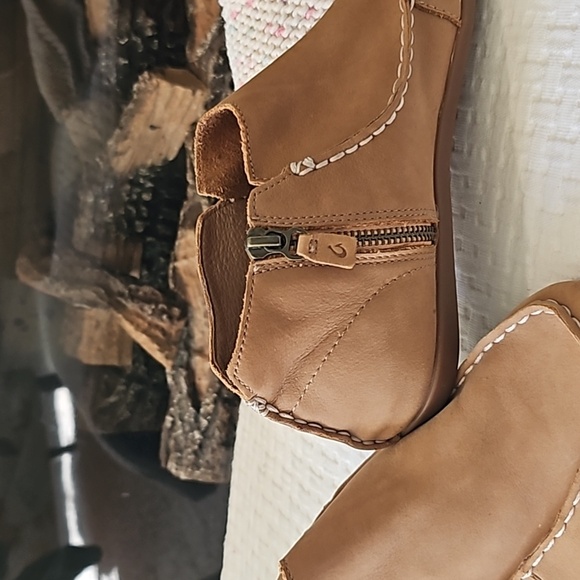 Olukai Wali Moccasins Size 7 - Picture 4 of 6